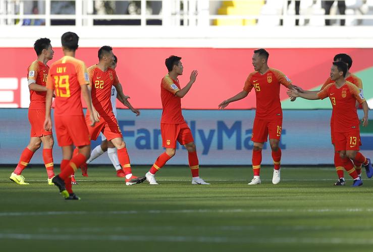 Phân Tích Dưới Bóng Hoàng Lan